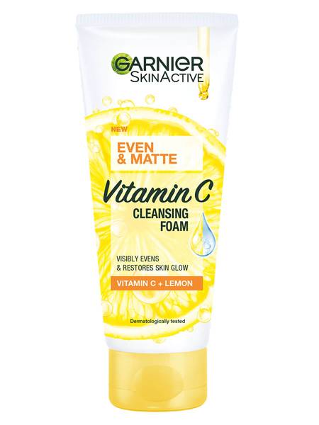 GARNIER Even & Matte Vitamin C Cleansing Foam